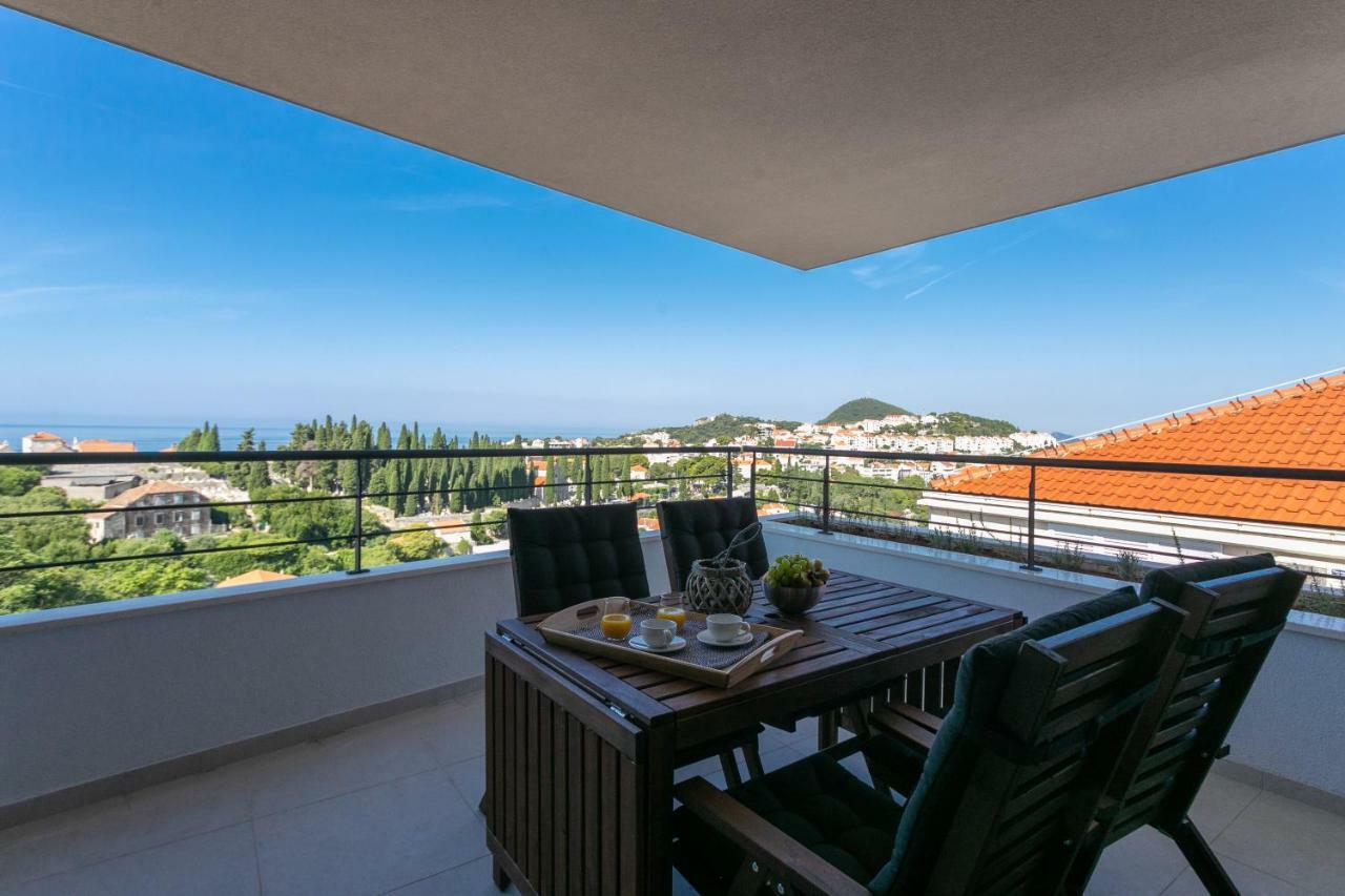 Eni Luxury Apartament *